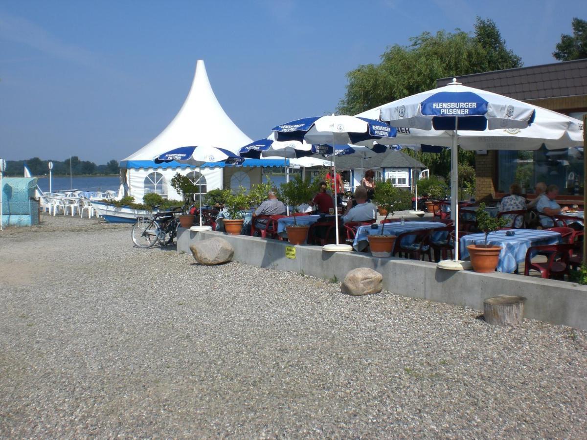 Am Schleieck Hotel Maasholm Exterior photo